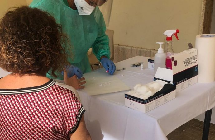 I dati sui contagi da Covid ad Alghero: calano i positivi, ma crescono ricoveri e quarantene