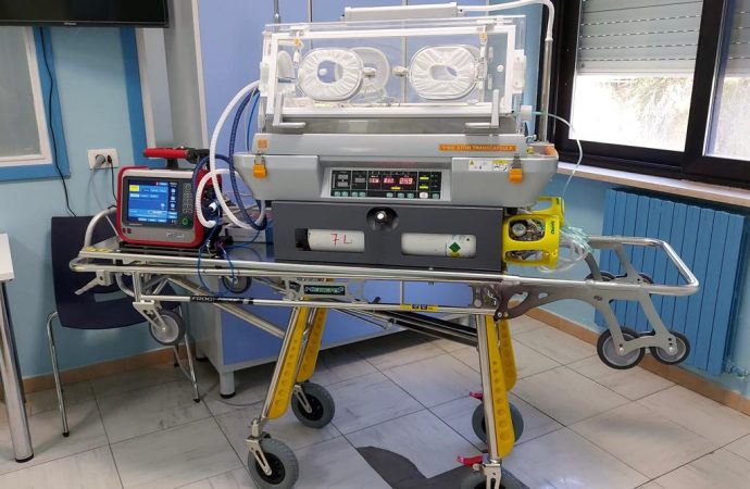 Alghero, nuova incubatrice neonatale da trasporto per il reparto di Pediatria del Civile