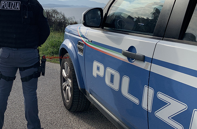 La Polizia di Stato devolve beni sequestrati agli istituti scolastici di Sassari