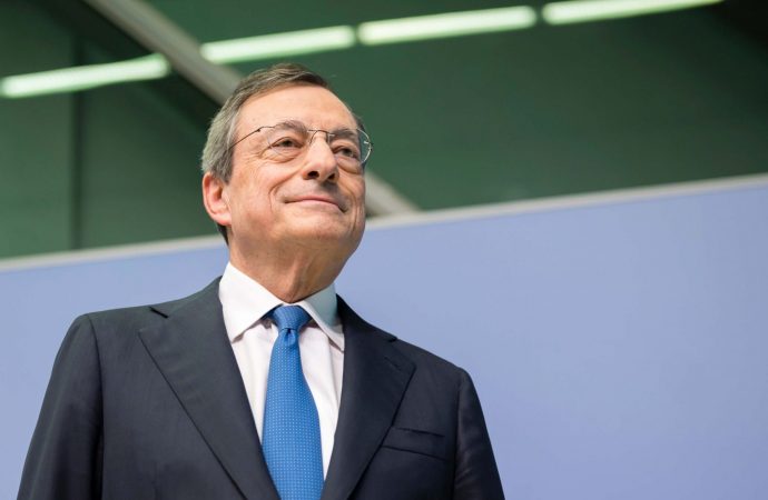 Il CdM emana DL Covid che introduce l’obbligo di vaccino per gli over 50. Quando scatta la DAD. Sanzioni sino a 1.500 Euro