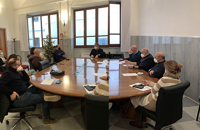 Commissione – Gioachino Greco difende da solo il progetto sanitario per Alghero. Il dibattito vero sarà in aula
