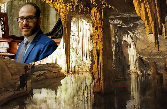 Oggi concerto nella Grotta di Nettuno, il maestro Giovanni Solinas, Algherese, è il direttore del coro