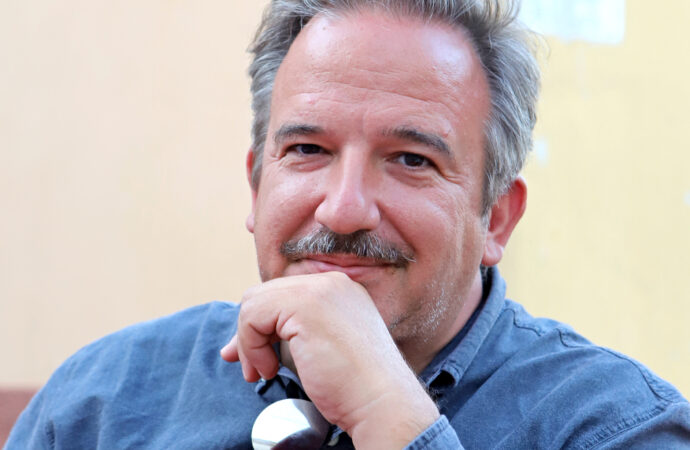 A Villanova Monteleone l’ultimo libro di Luca Telese, nell’ambito della Rassegna “Libriamoci – Incontriamoci: Libri per uscire