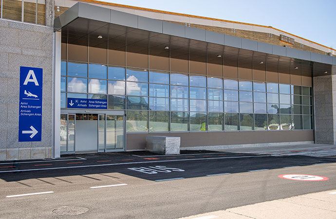 All’Aeroporto di Alghero è ufficialmente operativa la nuova “Sala Arrivi e Riconsegna Bagagli”