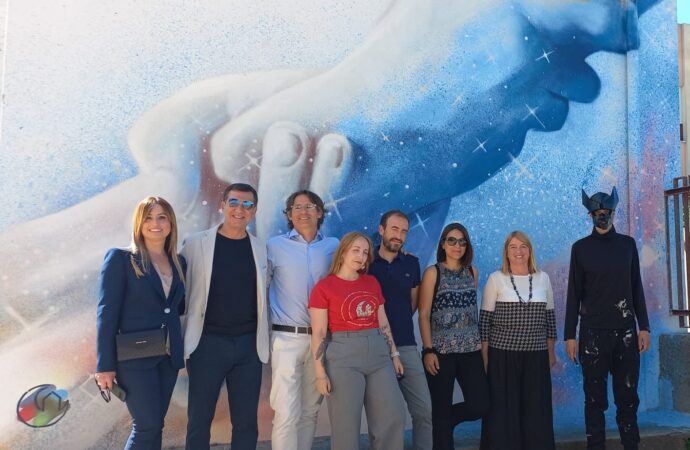 Firmamento: la Street Art di Manu Invisible sulla cabina di E-Distribuzione a Quartucciu