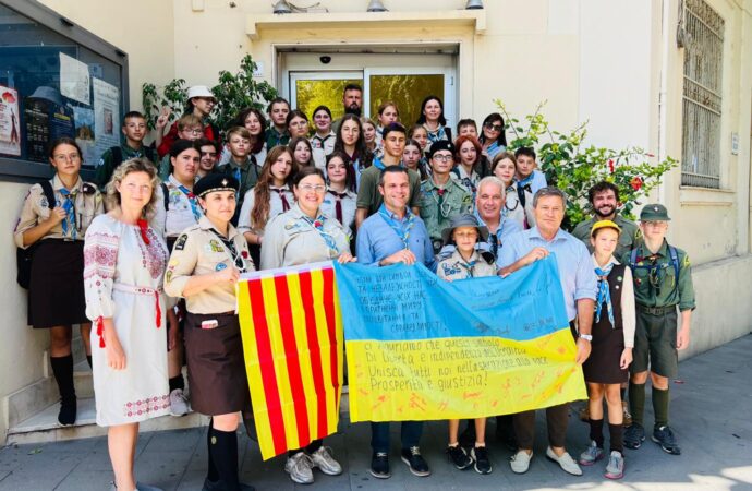 Ricevuti a Porta Terra dal Sindaco Raimondo Cacciotto i giovani provenienti dalla città di Ternopil