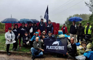 Olmedo, l’Associazione Plastic Free recupera oltre 300 Kg di rifiiuti