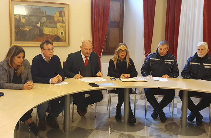 Raccolta differenziata al 65%, la nuova strategia del Comune: “Alleanza con Sassari Ambiente e i cittadini”