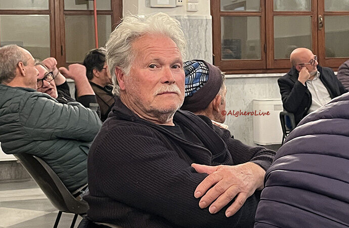 VIDEO – Disciplinare dell’AMP – I pescatori divisi sono su posizioni diametralmente opposte. Il Presidente del Parco Emiliano Orrù: Difficile fare sintesi