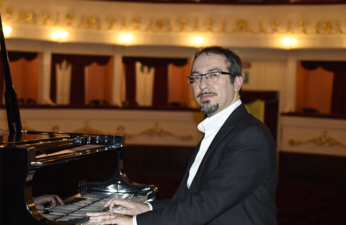 Il pianista Roberto Piana chiude il Festival Melos 2024 al Conservatorio di Sassari