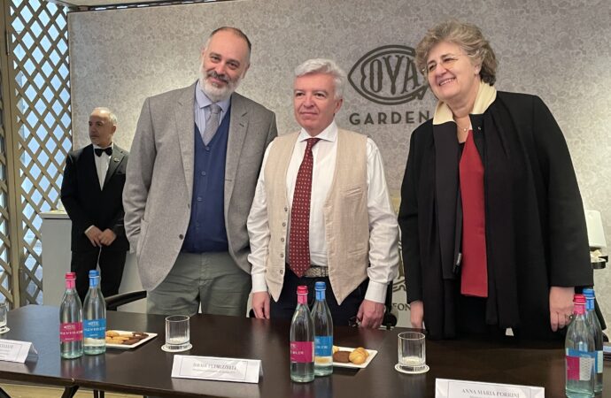 Tumori, buone notizie per pazienti con linfoma diffuso a grandi cellule b