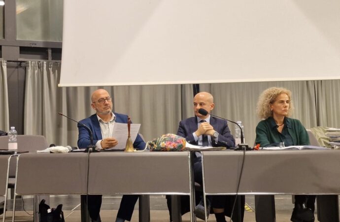 In Consiglio Comunale è stato votato il Bilancio. Confronto serrato,  in aula torna il sereno