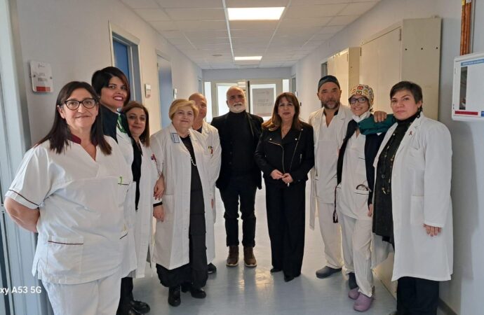 Francesca Masala (FdI) in visita nei due ospedali di Alghero e in quello di Ozieri: “il problema prioritario resta la carenza di risorse umane in cardiologia, l’emergenza-urgenza, la dialisi, l’anestesia, la radiologia.