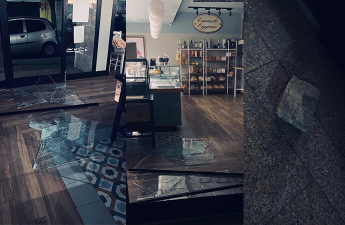 Altra “spaccata” in Via Sant’Agostino, presa di mira la Panetteria Oggiano. Preoccupazione fra le attività comerciali