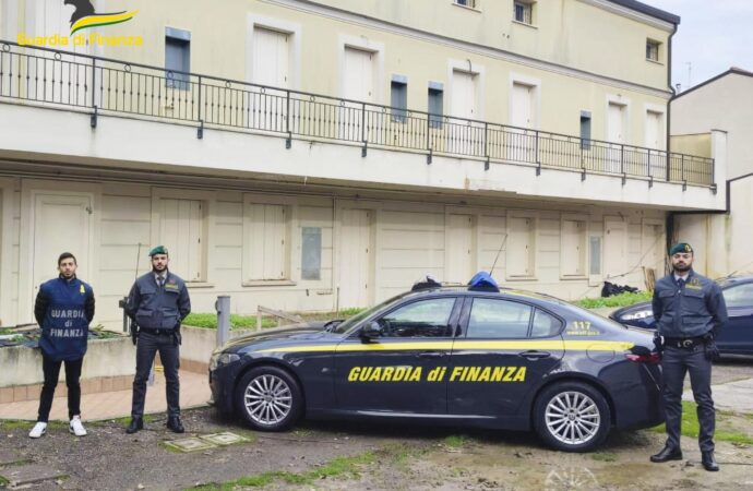 GdF di Bologna e Napoli: confiscati quasi 300 milioni di euro a imprenditore campano operante in Emilia Romagna, vicino a clan camorrista. Società e immobili anche a Sassari