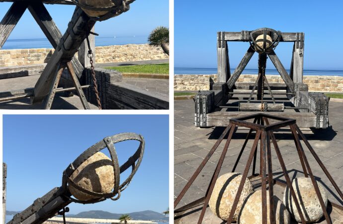 La catapulta “caricata”, ultima bravata notturna ai Bastioni