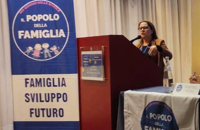 Protesta contro la registrazione di una bimba con due mamme a Quartu Sant’Elena