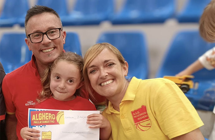 la Pallacanestro Alghero ha due nuovi istruttori Minibasket, sono  Eleonora Cresci e Fabio Costa