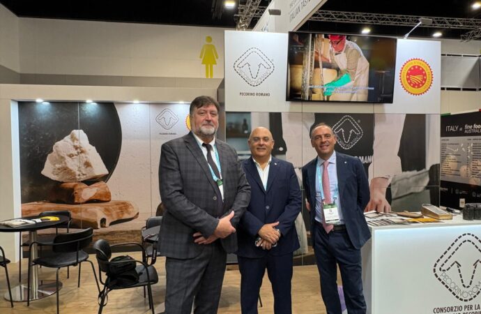 Il Pecorino Romano conquista Sydney: rotta sui nuovi mercati esteri con il Fine Food Australia. Maoddi: “Grande opportunità di crescita a vantaggio dell’intera filiera”