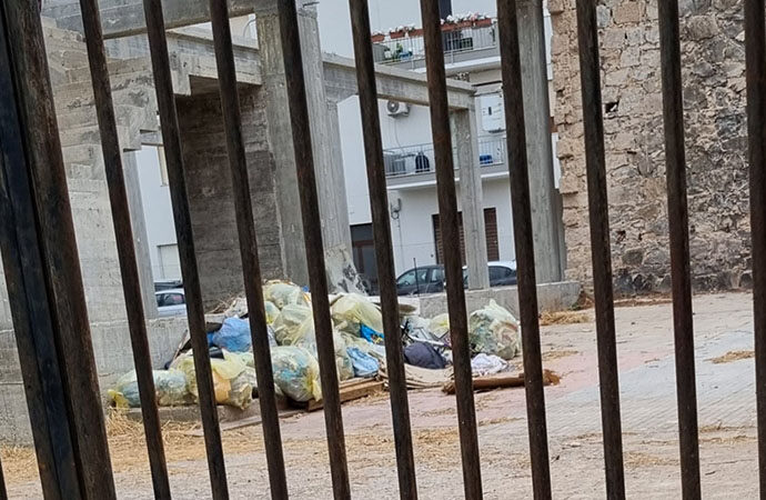 Alghero, degrado all’ex cotonificio, Langella parla di “una bomba ecologica e urbanistica al centro della città”