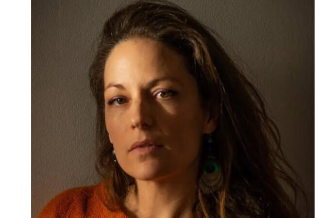 Al Mare Llengua Festival la cantautrice francese  Agathe Catel