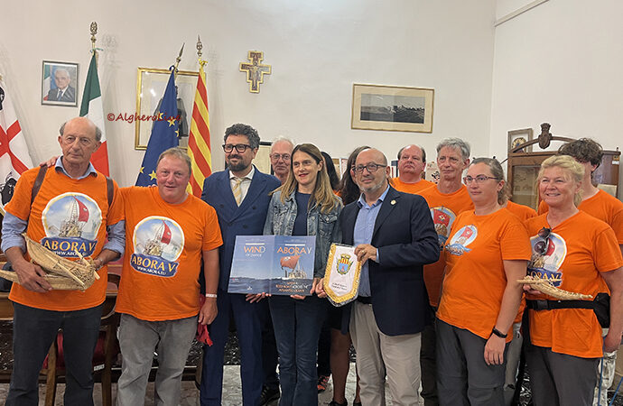 Dominique Görlitz e il Team del Progetto ABORA V, ricevuti dall’Amministrazione a Porta Terra