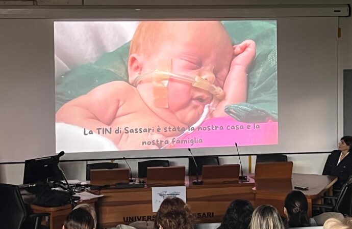 Giornata Mondiale della Prematurità. Il Palazzo Bompiani si illumina di viola