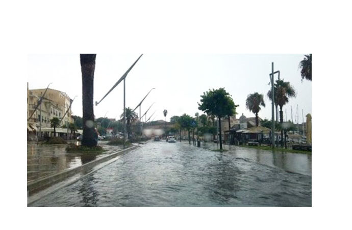 Quando piove, per raggiungere Alghero centro, si deve cambiare strada, come ieri sera