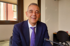 Trasporti, Roberto Li Gioi (M5S): “Subito stanziamento di risorse per i collegamenti invernali low cost”