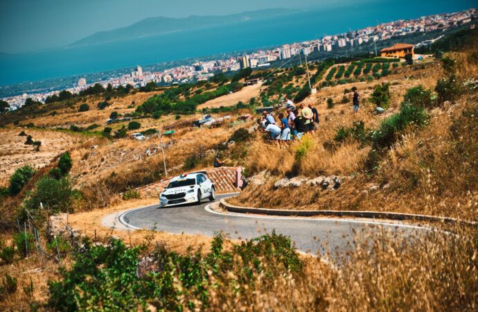 Al via domani il 31º Rally Internazionale Golfo dell’Asinara. Oggi ricognizioni e verifiche, domani shakedown e prima tappa