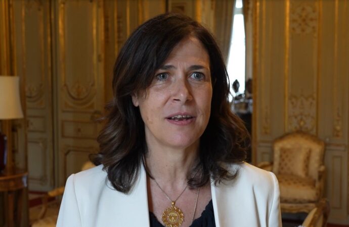 Einstein Telescope, la presidente Alessandra Todde a Parigi per promuovere la candidatura della Sardegna a ospitare il progetto